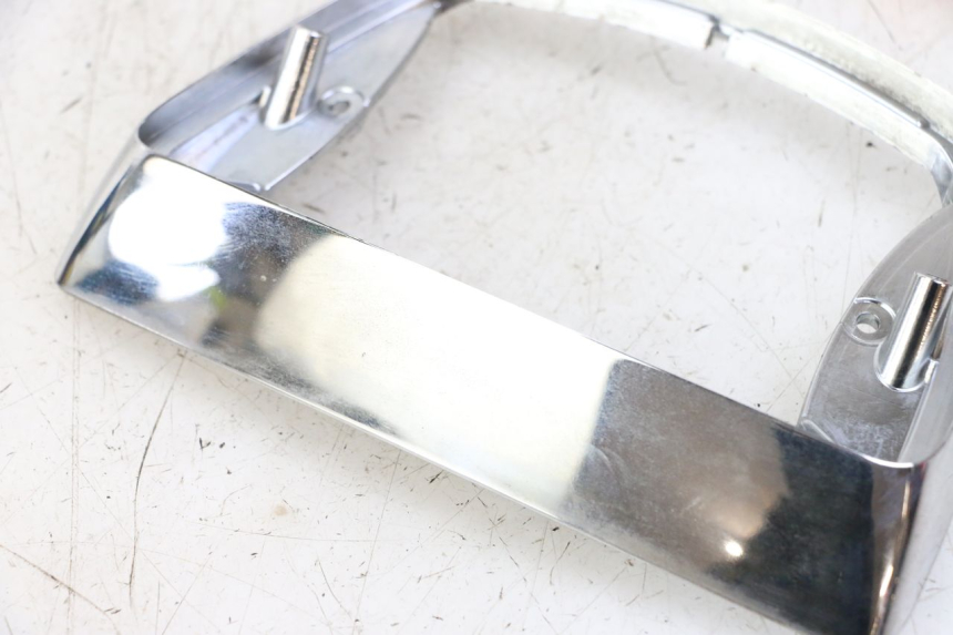 photo de REAR MIDDLE PANEL PIAGGIO VESPA LX IE 125 (2010 - 2012) - Zoom on usage condition