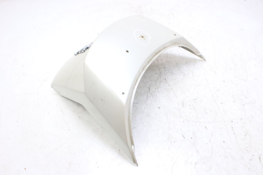 photo de REAR FAIRING JUNCTION PEUGEOT SATELIS 125 (2010 - 2012) - Technical close-up