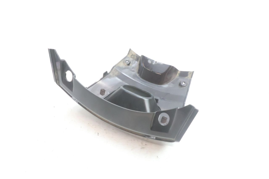 photo de REAR FAIRING JUNCTION PEUGEOT SATELIS 125 (2006 - 2009) - Surface and material condition