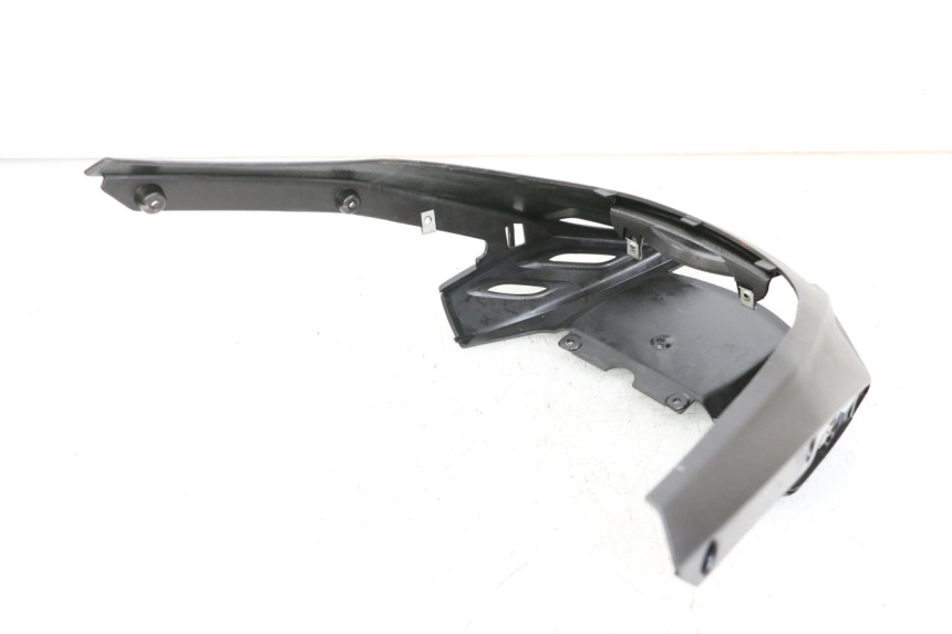 photo de REAR MIDDLE PANEL APRILIA SR MOTARD 50 (2012 - 2018) - Component detail
