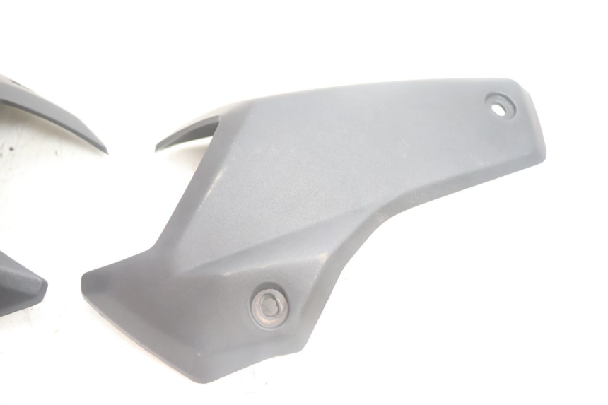 photo de REAR MIDDLE PANEL PEUGEOT STREETZONE NAKED 2T 50 (2014 - 2018) - Technical close-up