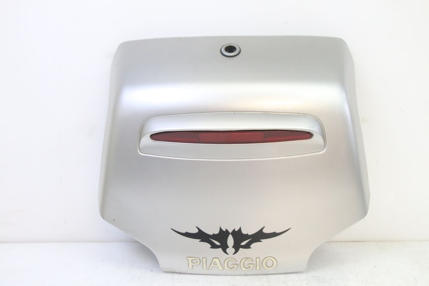 photo de REAR MIDDLE PANEL PIAGGIO SUPER LX 125 (2000 - 2003) - Main view