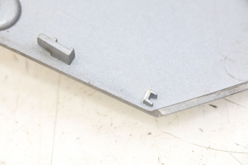 photo de UPPER REAR FAIRING JUNCTION KYMCO DOWNTOWN ABS 125 (2015 - 2017) - Zoom on usage condition