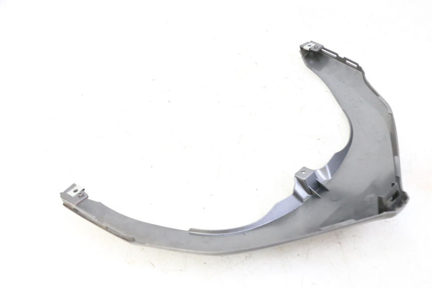 photo de REAR UPPER MIDDLE PANEL HONDA FORZA ABS 300 (2013 - 2017) - Fixing points details