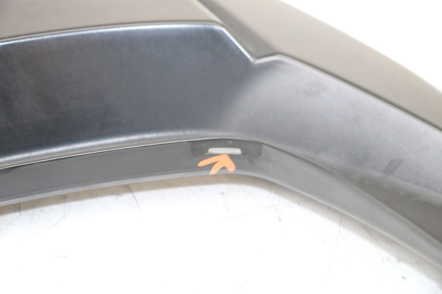 photo de REAR UPPER MIDDLE PANEL HONDA FORZA 125 (2021 - 2025) - Fixing points details