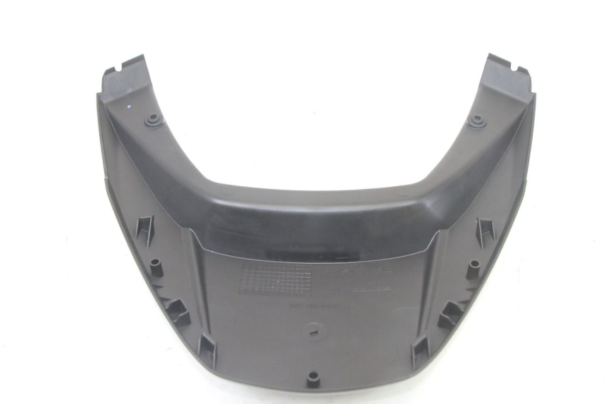 photo de REAR UPPER MIDDLE PANEL HONDA FORZA 125 (2021 - 2025) - Surface and material condition