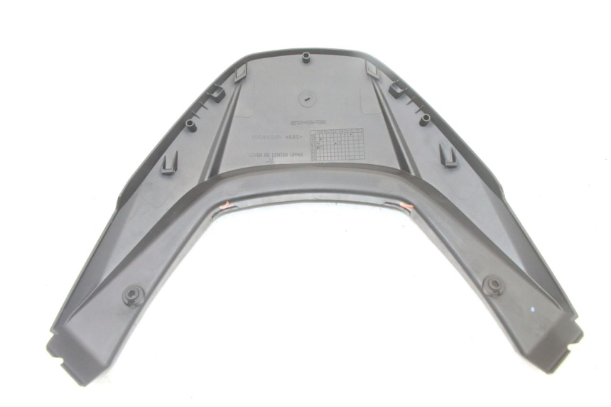 photo de REAR UPPER MIDDLE PANEL HONDA FORZA 125 (2021 - 2025) - Checked used part