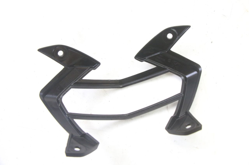 photo de REAR UPPER MIDDLE PANEL PEUGEOT KISBEE 4T 50 (2018 - 2022) - Zoom on usage condition