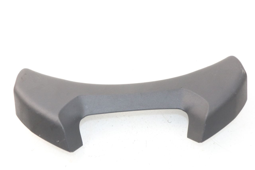 photo de REAR UPPER MIDDLE PANEL PEUGEOT METROPOLIS 400 (2017 - 2020) - Main view