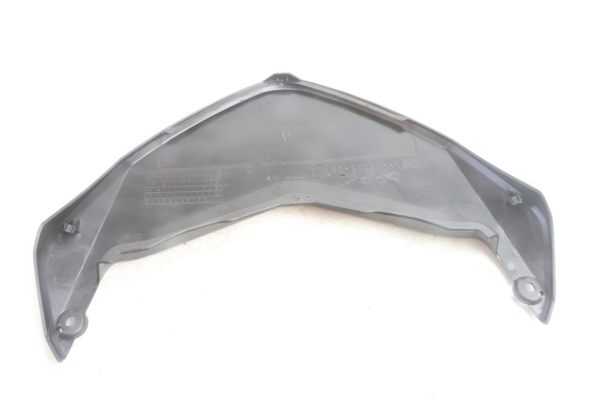 photo de REAR UPPER MIDDLE PANEL YAMAHA N-MAX NMAX 125 (2021 - 2024) - Technical close-up