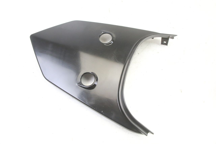 photo de REAR UPPER MIDDLE PANEL SYM ORBIT III 3 4T 50 (2021 - 2025) - Technical close-up