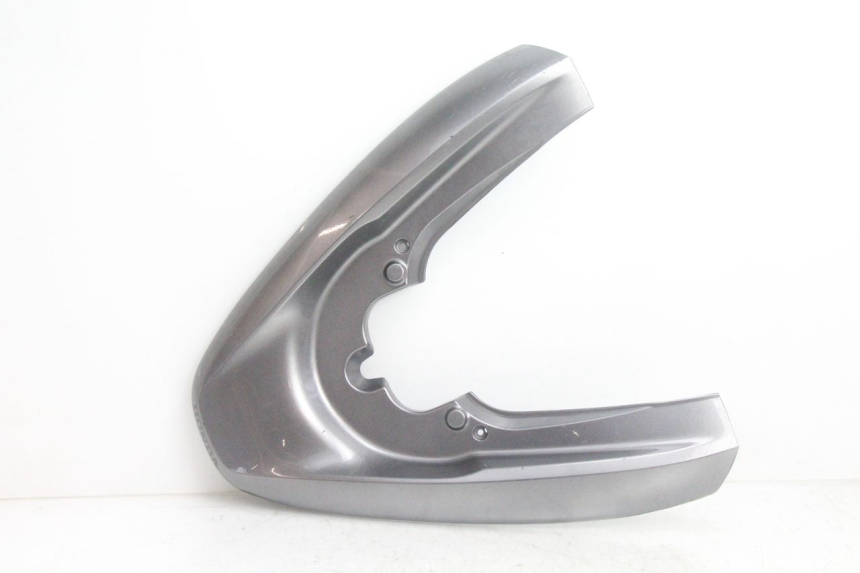 photo de REAR UPPER MIDDLE PANEL HONDA PCX (JF28) 125 (2009 - 2011) - Fixing points details