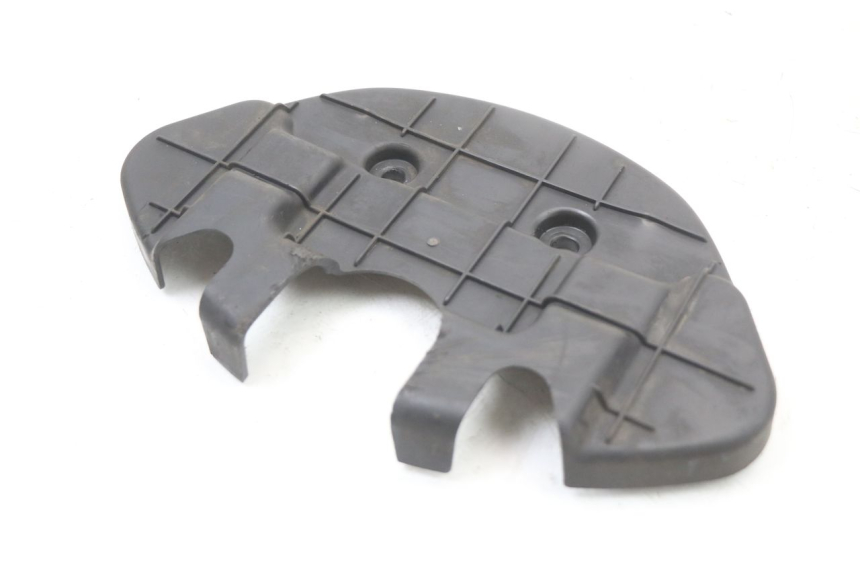 photo de REAR UPPER MIDDLE PANEL PEUGEOT DJANGO 125 (2014 - 2017) - Zoom on usage condition