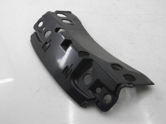 photo de REAR UPPER MIDDLE PANEL PIAGGIO MP3 400 (2007 - 2009) - Component detail