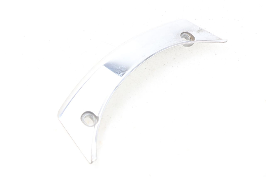 photo de UPPER REAR FAIRING JUNCTION PEUGEOT SATELIS 125 (2006 - 2009) - Zoom on usage condition