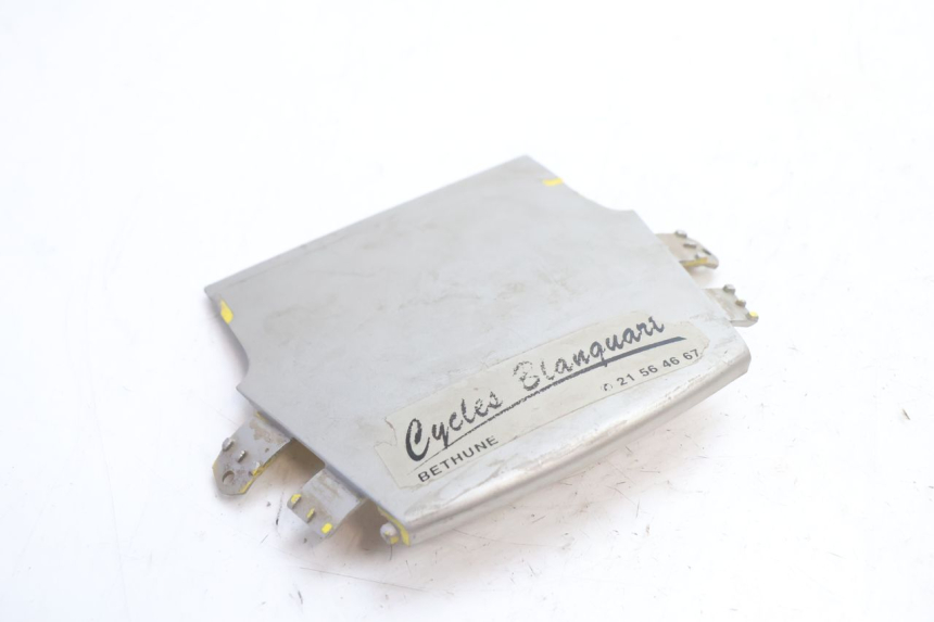photo de REAR UPPER MIDDLE PANEL PEUGEOT SPEEDFIGHT LC 50 (1996 - 2002) - Component detail