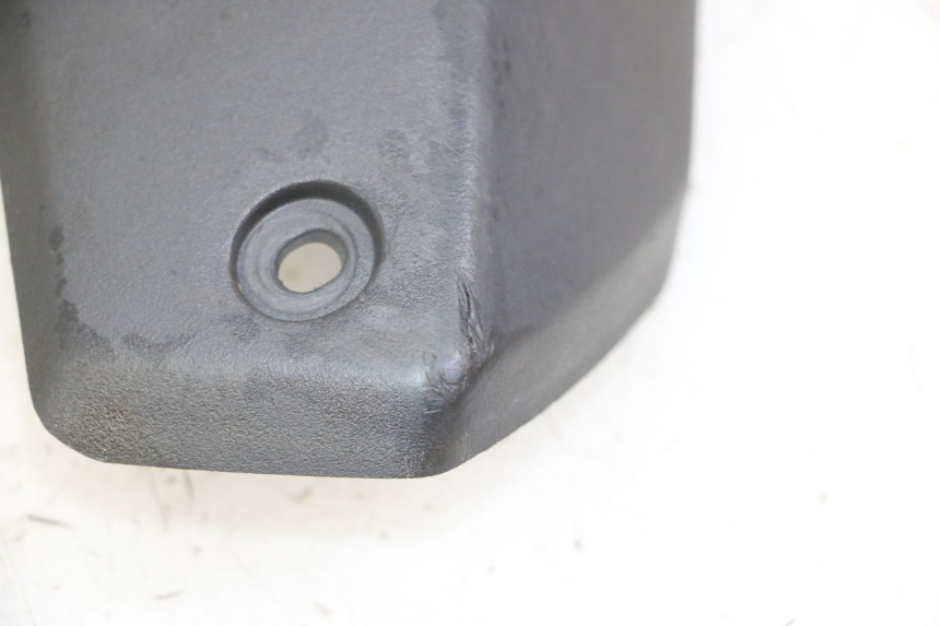 photo de REAR UPPER MIDDLE PANEL PEUGEOT STREETZONE I 2T 50 (2018 - 2020) - Alternative perspective