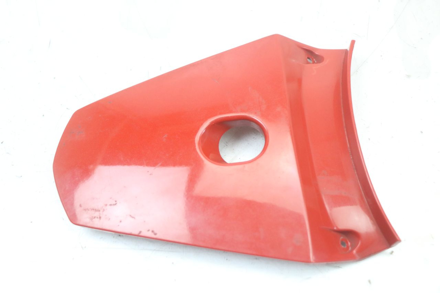 photo de REAR UPPER MIDDLE PANEL KYMCO SUPER 8 125 (2008 - 2015) - Alternative perspective