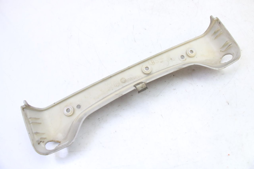 photo de REAR UPPER MIDDLE PANEL PIAGGIO SUPER LX 125 (2000 - 2003) - Alternative perspective