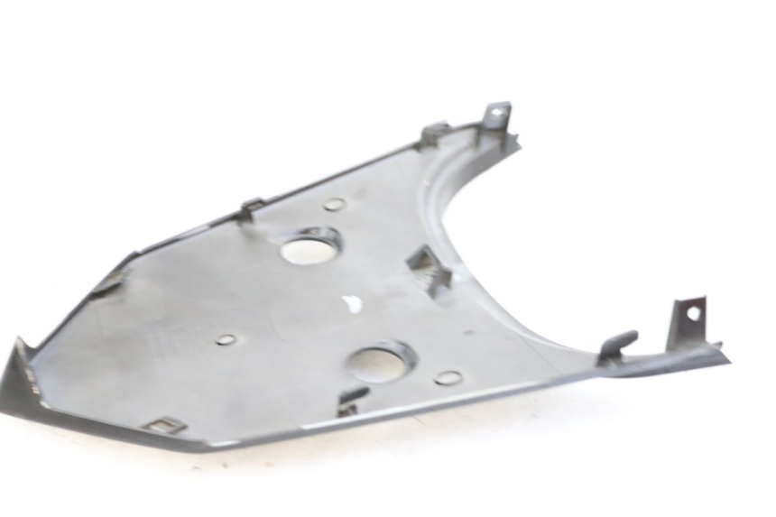 photo de UPPER REAR FAIRING JUNCTION SYM ORBIT III 3 4T 50 (2018 - 2021) - Zoom on usage condition