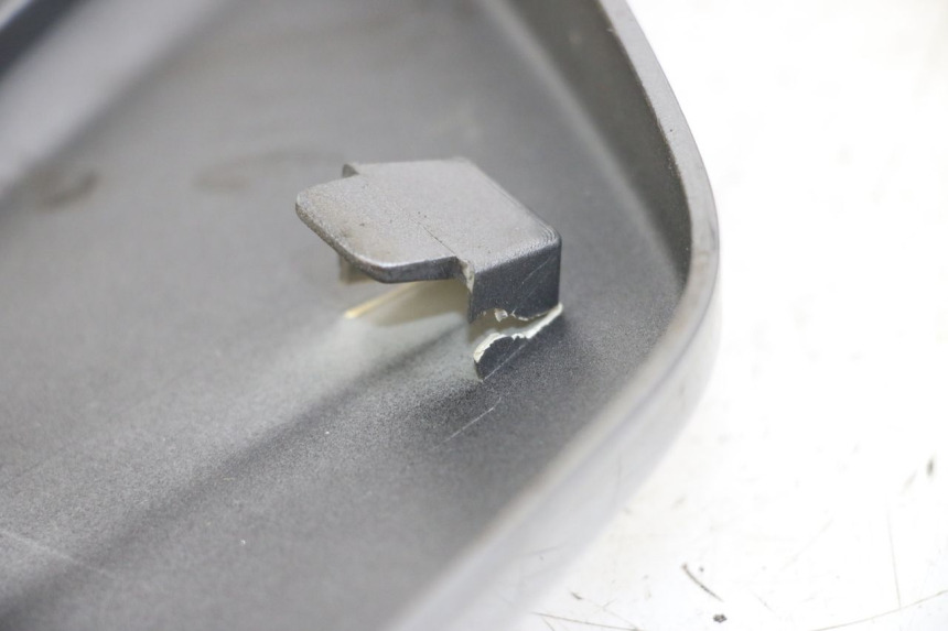 photo de UPPER REAR FAIRING JUNCTION PIAGGIO X10 125 (2012 - 2017) - Component detail