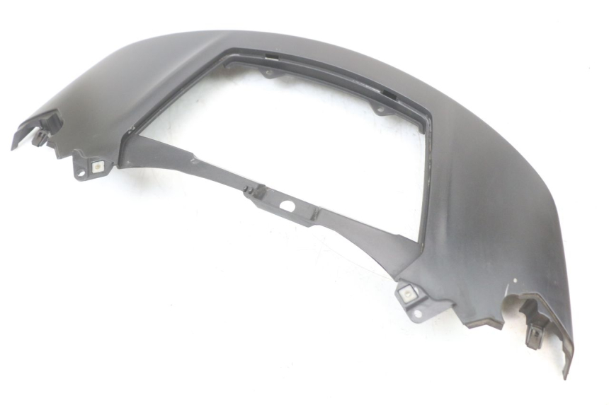 photo de UPPER REAR FAIRING JUNCTION PIAGGIO X10 125 (2012 - 2017) - Surface and material condition