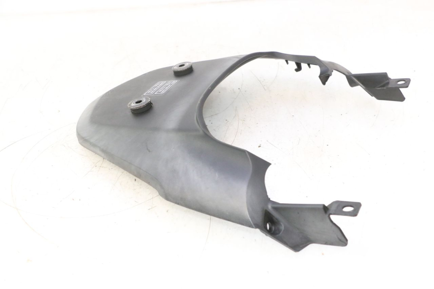 photo de REAR UPPER MIDDLE PANEL HONDA XLV VARADERO 125 (2007 - 2012) - Product overview
