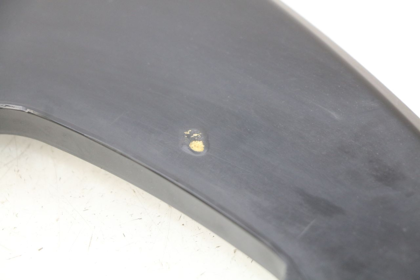 photo de UPPER REAR FAIRING JUNCTION YAMASAKI YM T 125 (2015 - 2020) - Technical close-up