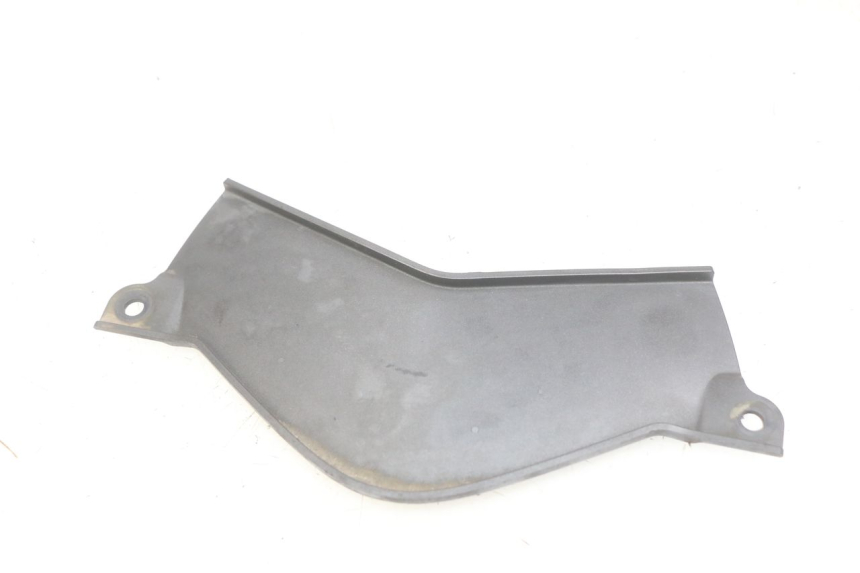 photo de UPPER REAR FAIRING JUNCTION KAWASAKI Z 750 (2007 - 2013) - Component detail