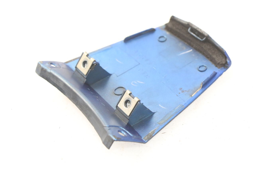 photo de REAR FAIRING JUNCTION SUZUKI SV S ABS 650 (2003 - 2009) - Surface and material condition