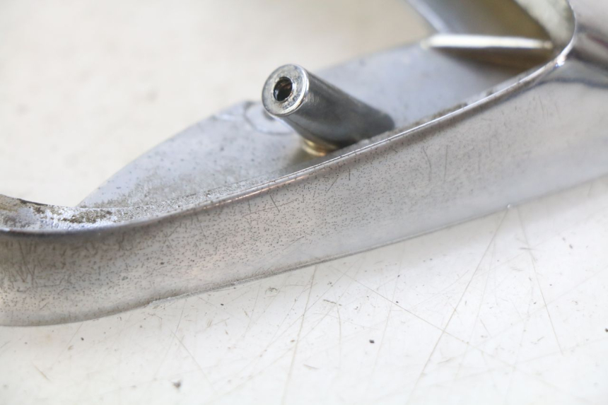 photo de REAR FAIRING JUNCTION PIAGGIO VESPA S 2T 50 (2007 - 2014) - Zoom on usage condition