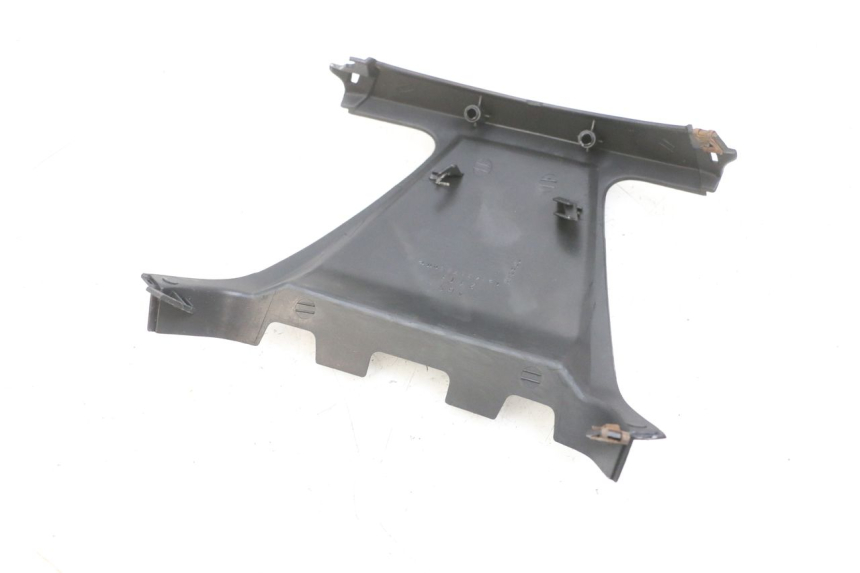 photo de REAR FAIRING JUNCTION YAMAHA XMAX X-MAX 125 (2006 - 2009) - Product overview