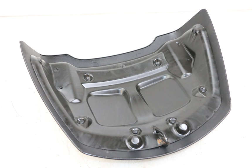 photo de REAR FAIRING JUNCTION PIAGGIO X8 125 (2004 - 2007) - Component detail