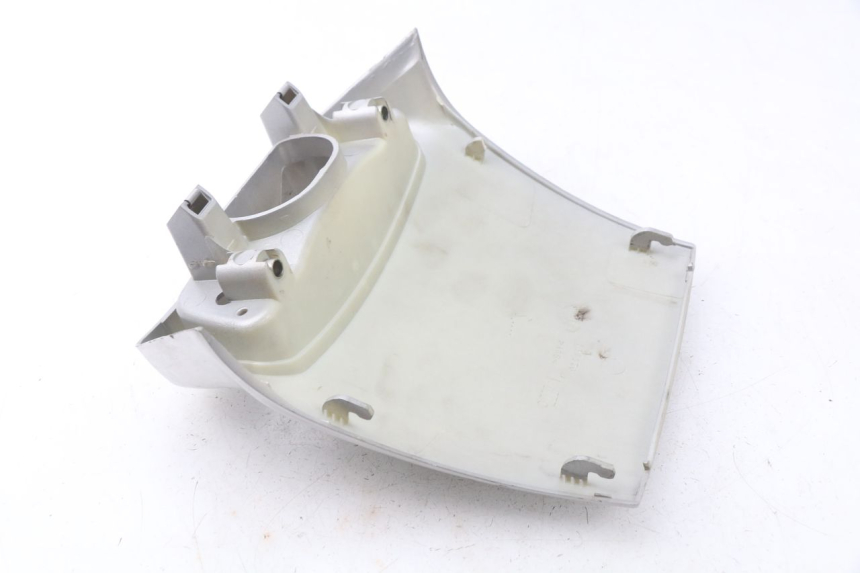 photo de REAR FAIRING JUNCTION PIAGGIO X9 125 (2000 - 2003) - Component detail