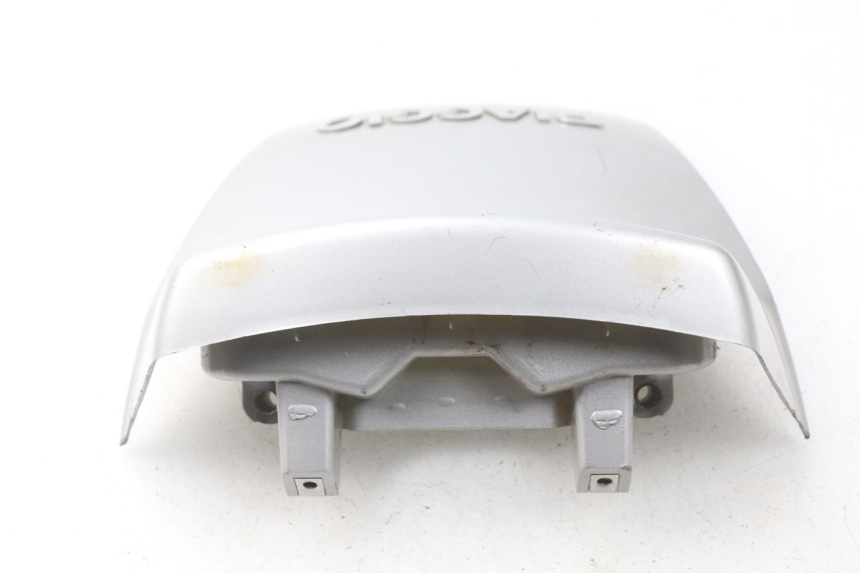 photo de REAR FAIRING JUNCTION PIAGGIO X9 125 (2000 - 2003) - Technical close-up