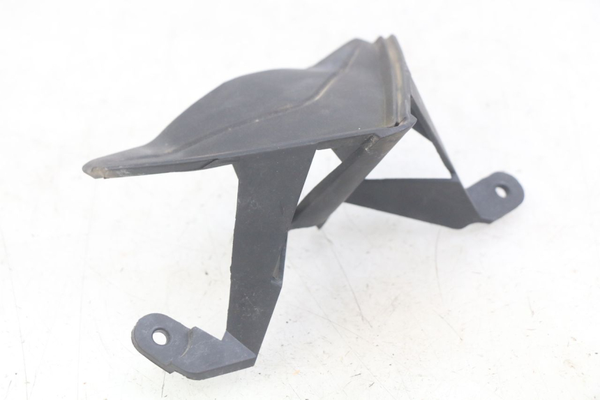 photo de FRONT FAIRING JUNCTION NECO ALEXONE 125 (2017 - 2024) - Technical close-up