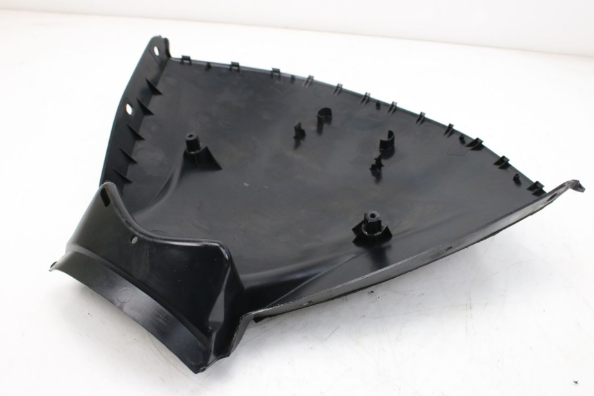 photo de FRONT FAIRING JUNCTION SUZUKI AN BURGMAN 400 (2006 - 2010) - Component detail