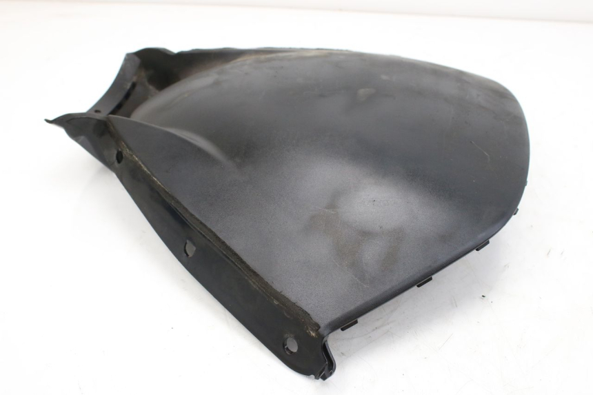 photo de FRONT FAIRING JUNCTION SUZUKI AN BURGMAN 400 (2006 - 2010) - Zoom on usage condition