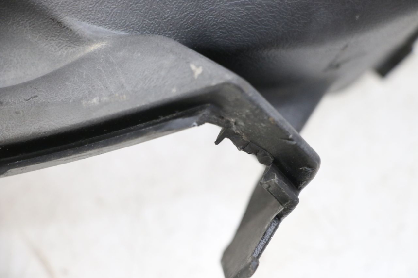 photo de FRONT MIDDLE PANEL YAMAHA BW'S BWS 125 (2010 - 2013) - Alternative perspective