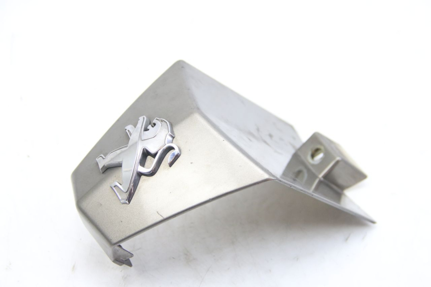 photo de FRONT FAIRING JUNCTION PEUGEOT CITYSTAR 125 (2011 - 2017) - Main view