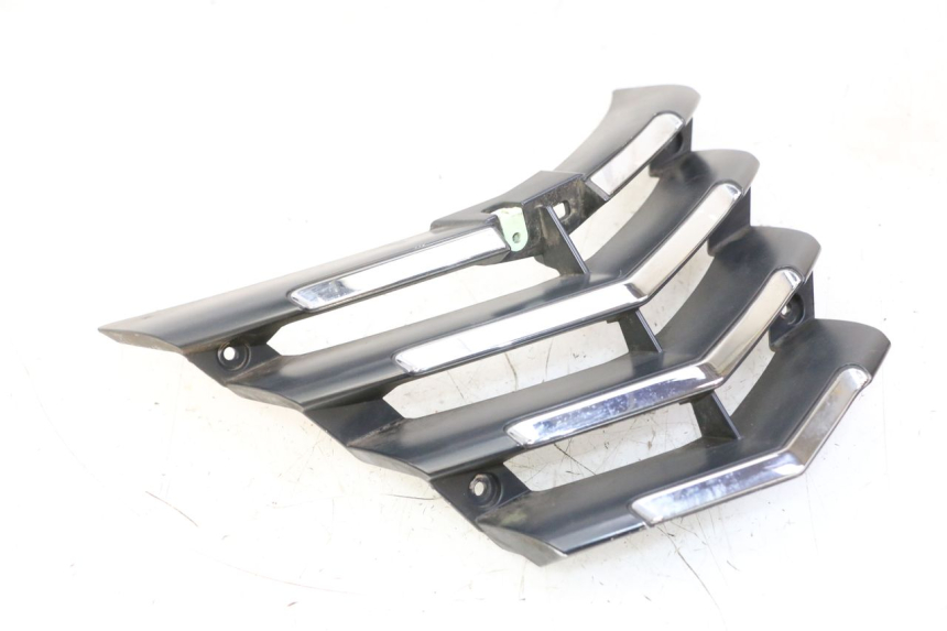 photo de FRONT FAIRING JUNCTION PEUGEOT CITYSTAR 50 (2013 - 2017) - Technical close-up