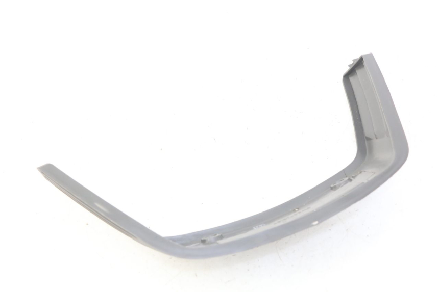 photo de FRONT FAIRING JUNCTION SUZUKI CP 80 (1985 - 1996) - Component detail