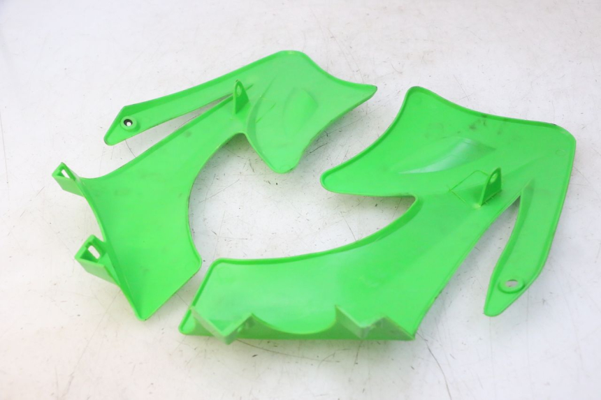 photo de FRONT FAIRING JUNCTION LONCIN DIRT BIKE 125 - Alternative perspective