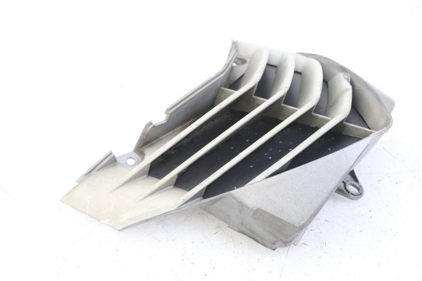 photo de FRONT MIDDLE PANEL PEUGEOT ELYSTAR 50 (2002 - 2014) - Alternative perspective