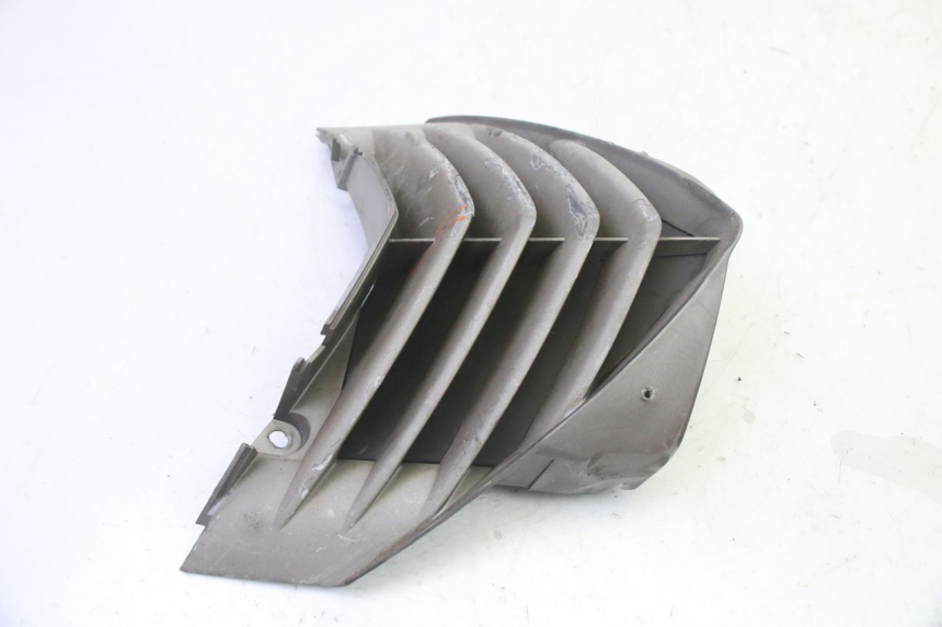 photo de FRONT MIDDLE PANEL PEUGEOT ELYSTAR 50 (2002 - 2014) - Technical close-up