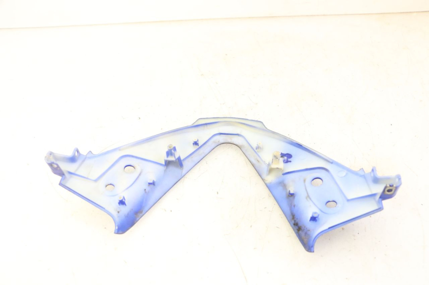 photo de FRONT MIDDLE PANEL STAHO FH 50 (2018 - 2019) - Surface and material condition