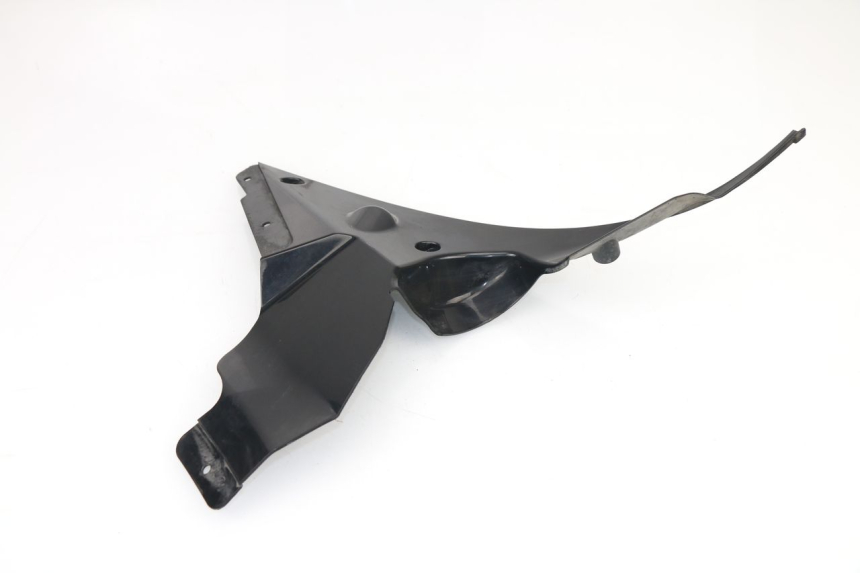 photo de FRONT FAIRING JUNCTION YAMAHA FJR ABS 1300 (2006 - 2012) - Alternative perspective
