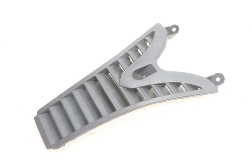 photo de FRONT MIDDLE PANEL VASTRO GP 2T 50 (2013 - 2017) - Component detail