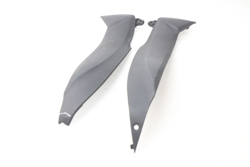 photo de FRONT MIDDLE PANEL  SUZUKI GSX-R GSXR K16 1000 (2012 - 2016) - Component detail