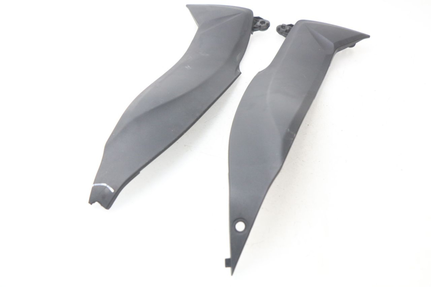 photo de FRONT MIDDLE PANEL  SUZUKI GSX-R GSXR K16 1000 (2012 - 2016) - Product overview